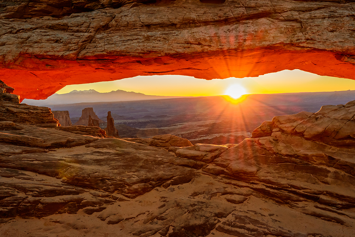 Mesa Arch Sunrise (Canyonlands) Photo | Nature Photos